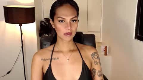 winidaputa online show from April 3, 8:01 am