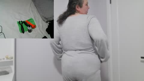 Winnie online show from March 28, 5:40 am