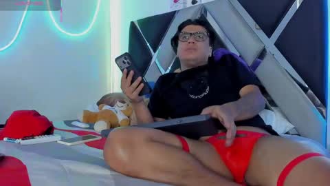 Snapshot of winniepooh_69 chatting on May 15, 11:34 pm winniepooh_69 online show from May 15, 11:34 pm