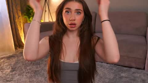 Lillian online show from April 8, 3:50 am