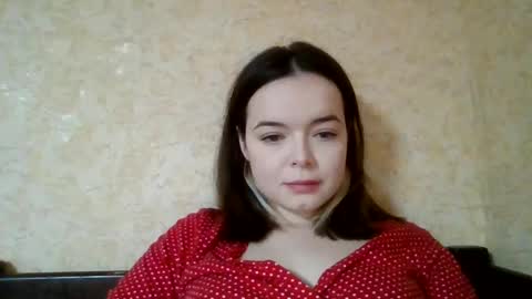 Snapshot of winter__white_rose chatting on December 2, 12:51 pm Emma online show from December 2, 12:51 pm