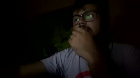 Snapshot of winto03 chatting on December 21, 4:09 am Armando online show from December 21, 4:09 am