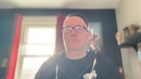 Snapshot of wintyr chatting on March 8, 9:29 pm wintyr online show from March 8, 9:29 pm