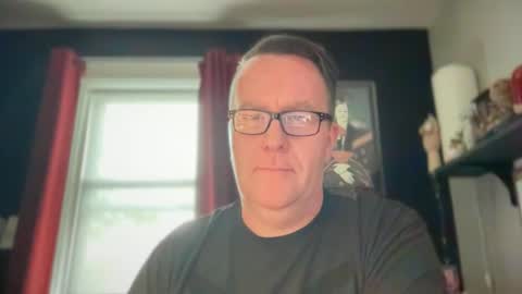 Snapshot of wintyr chatting on September 9, 8:19 pm wintyr online show from September 9, 8:19 pm