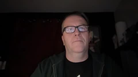 Snapshot of wintyr chatting on October 29, 1:41 am wintyr online show from October 29, 1:41 am