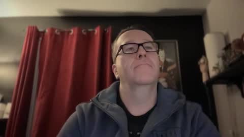 Snapshot of wintyr chatting on November 6, 11:37 pm wintyr online show from November 6, 11:37 pm