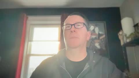 Snapshot of wintyr chatting on February 17, 10:16 pm wintyr online show from February 17, 10:16 pm