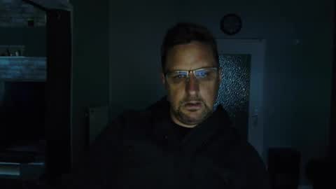 Snapshot of wirzwei8883 chatting on May 6, 6:13 pm Dirty online show from May 6, 6:13 pm