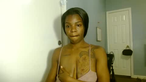 Chanel online show from February 2, 6:15 am