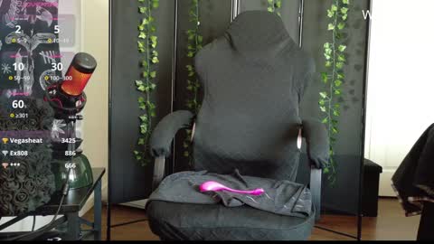 Snapshot of witchybunny chatting on January 26, 6:48 pm Amanda online show from January 26, 6:48 pm