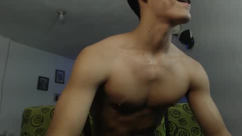 Snapshot of with_ken chatting on January 28, 7:42 pm Ken online show from January 28, 7:42 pm