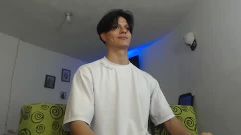 Snapshot of with_ken chatting on February 3, 3:27 pm Ken online show from February 3, 3:27 pm