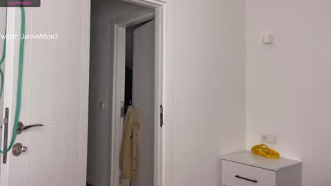 Snapshot of wlademarbergs chatting on February 1, 10:13 pm Wlademar online show from February 1, 10:13 pm