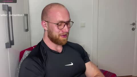 Snapshot of wlademarbergs chatting on February 21, 6:04 pm Wlademar online show from February 21, 6:04 pm