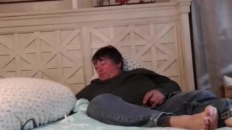 Snapshot of wldlife chatting on November 12, 2:12 am wldlife online show from November 12, 2:12 am