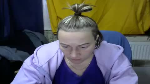 wleslymosw online show from December 22, 7:10 pm