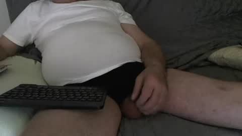 Snapshot of wobbel chatting on December 16, 4:56 pm wobbel online show from December 16, 4:56 pm