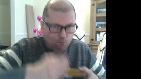 wobble444 online show from February 14, 9:13 am