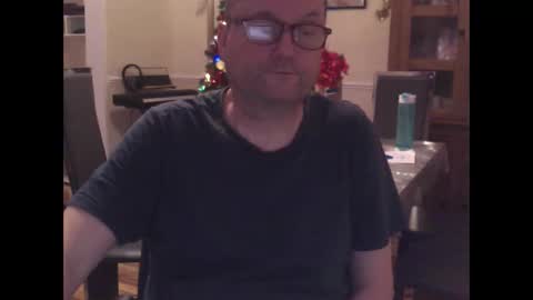 wobble444 online show from December 16, 2:38 am