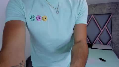 Nicolas Y Laura online show from March 26, 11:16 am