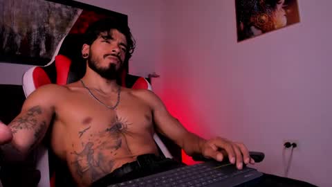 wolferatus online show from April 10, 11:09 pm