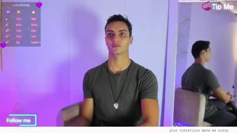 Andrew online show from April 30, 11:49 am