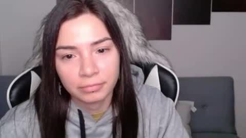 Alex online show from February 1, 3:19 am