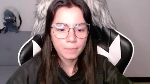 Alex online show from December 22, 2:08 am