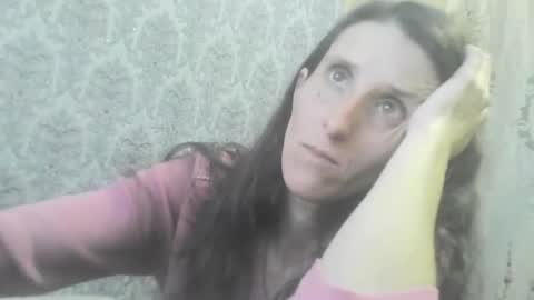 Snapshot of wolfxsnow chatting on January 8, 7:56 pm wolfxsnow online show from January 8, 7:56 pm