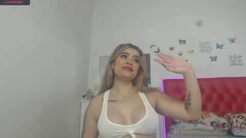 Sofia And Thomas online show from January 2, 8:46 pm