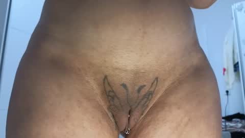 Wondergirl online show from February 18, 8:32 am