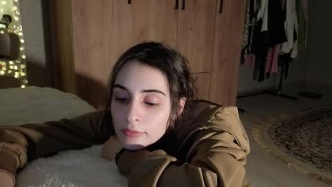 Stia online show from January 11, 6:02 pm