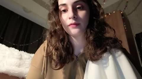 Stia online show from February 16, 2:35 pm