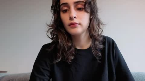 Stia online show from March 31, 5:19 am