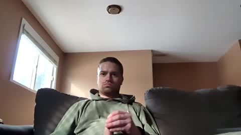 woodeee77 online show from January 21, 6:45 pm