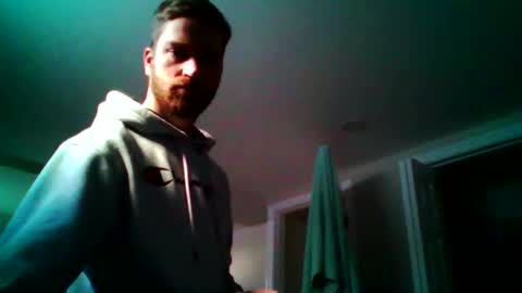 woodeee77 online show from December 14, 7:18 pm