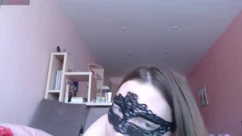 Snapshot of woodland_peony chatting on March 2, 5:08 am Woodland Peony online show from March 2, 5:08 am