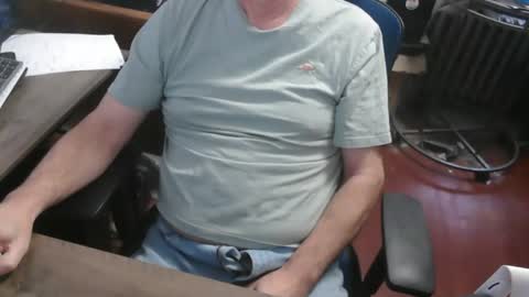 woodworker6473 online show from April 2, 10:51 pm