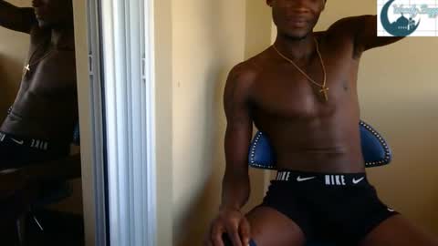 Snapshot of woody_n_buzz chatting on February 10, 8:20 am Woody and Buzz online show from February 10, 8:20 am