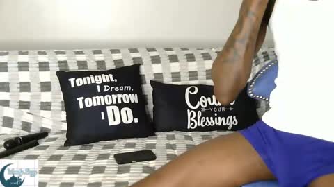 Snapshot of woody_n_buzz chatting on February 22, 1:55 am Woody and Buzz online show from February 22, 1:55 am