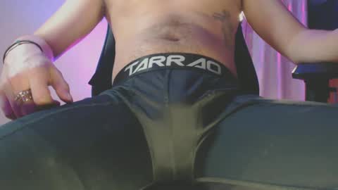 Woondeer online show from December 7, 5:04 am