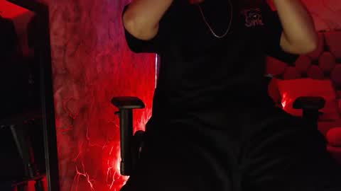 Woondeer online show from January 13, 9:53 pm