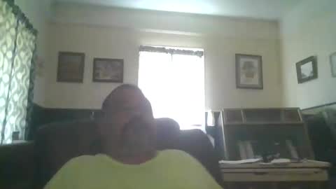 woperator12 online show from April 18, 6:34 pm