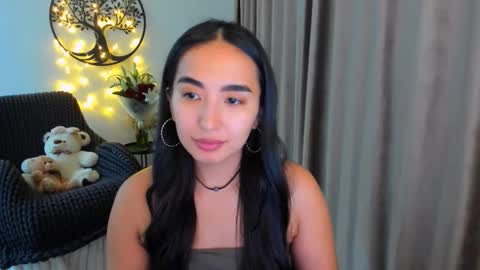 dudetta Kim online show from February 18, 5:42 pm