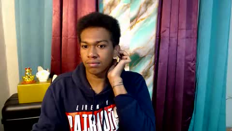 Snapshot of worshipmycockxxx chatting on October 10, 9:25 pm Josh This is my new account now online show from October 10, 9:25 pm