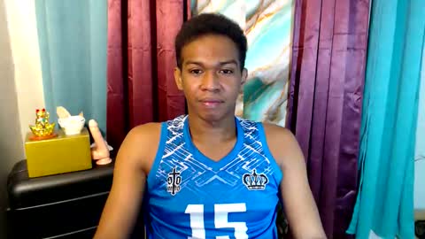 Snapshot of worshipmycockxxx chatting on November 8, 9:13 pm Josh This is my new account now online show from November 8, 9:13 pm