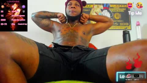 Snapshot of wotton_17 chatting on October 15, 7:25 pm Cristofer online show from October 15, 7:25 pm