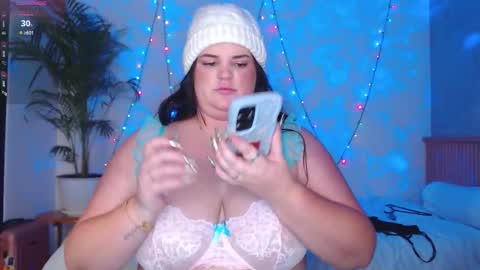 Snapshot of wow_its_kaitlyn chatting on October 16, 11:55 am Kaitlyn xx online show from October 16, 11:55 am
