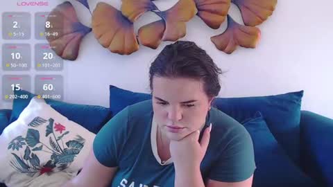 Kaitlyn xx online show from June 18, 6:02 am