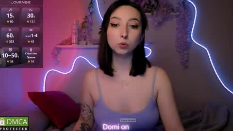 Sue online show from March 30, 4:41 pm